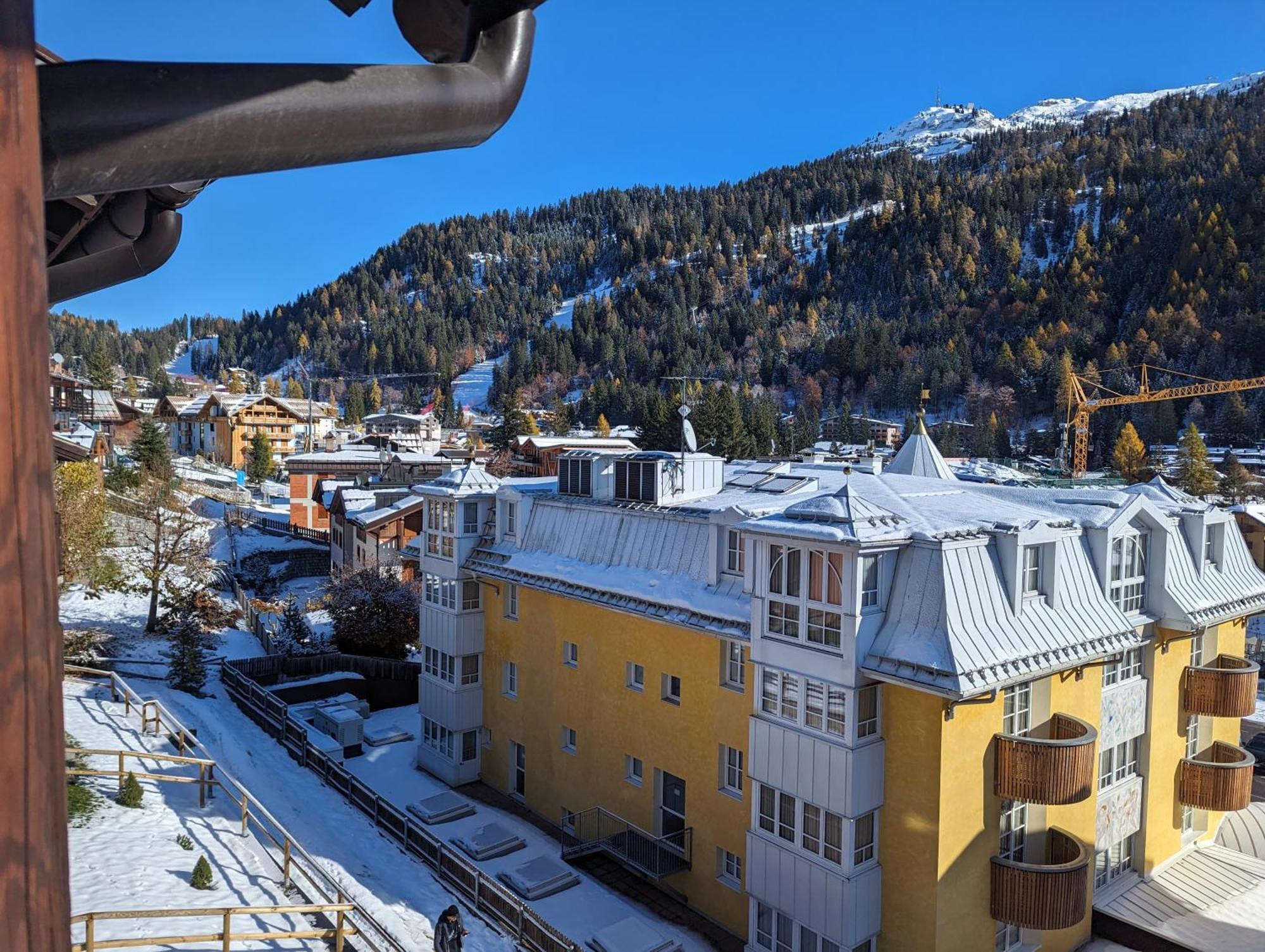 Casa Campiglio Centro Piano Alto Con Vista Apartment Madonna di Campiglio Exterior photo